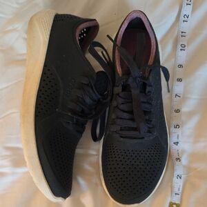 Crocs Literide Pacers Blue and Purple 9